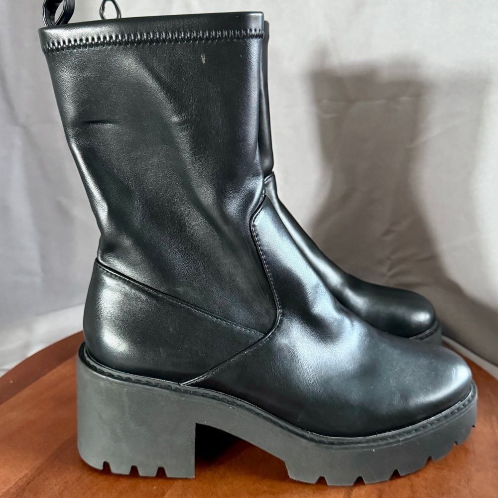 DV Dolce Vita Tale Black Platform Lug Sole Boots Womens 10 Chunky Y2K Grunge